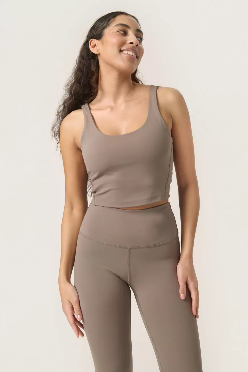 Soaked in Luxury SLAlura Top- Activewear | T-shirts & Toppe