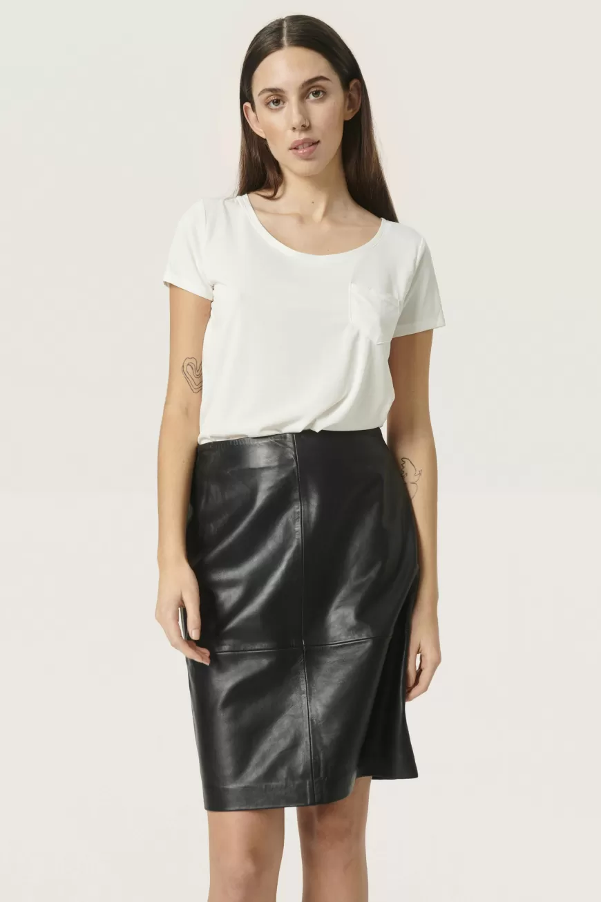 Soaked in Luxury SLColumbine T-shirt- T-shirts & Toppe | T-shirts & Toppe