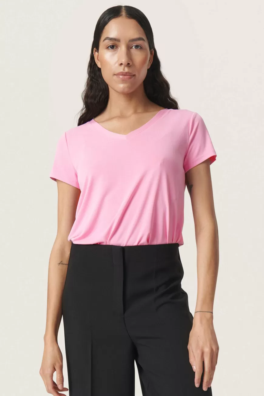 Soaked in Luxury SLColumbine T-shirt- T-shirts & Toppe | T-shirts & Toppe