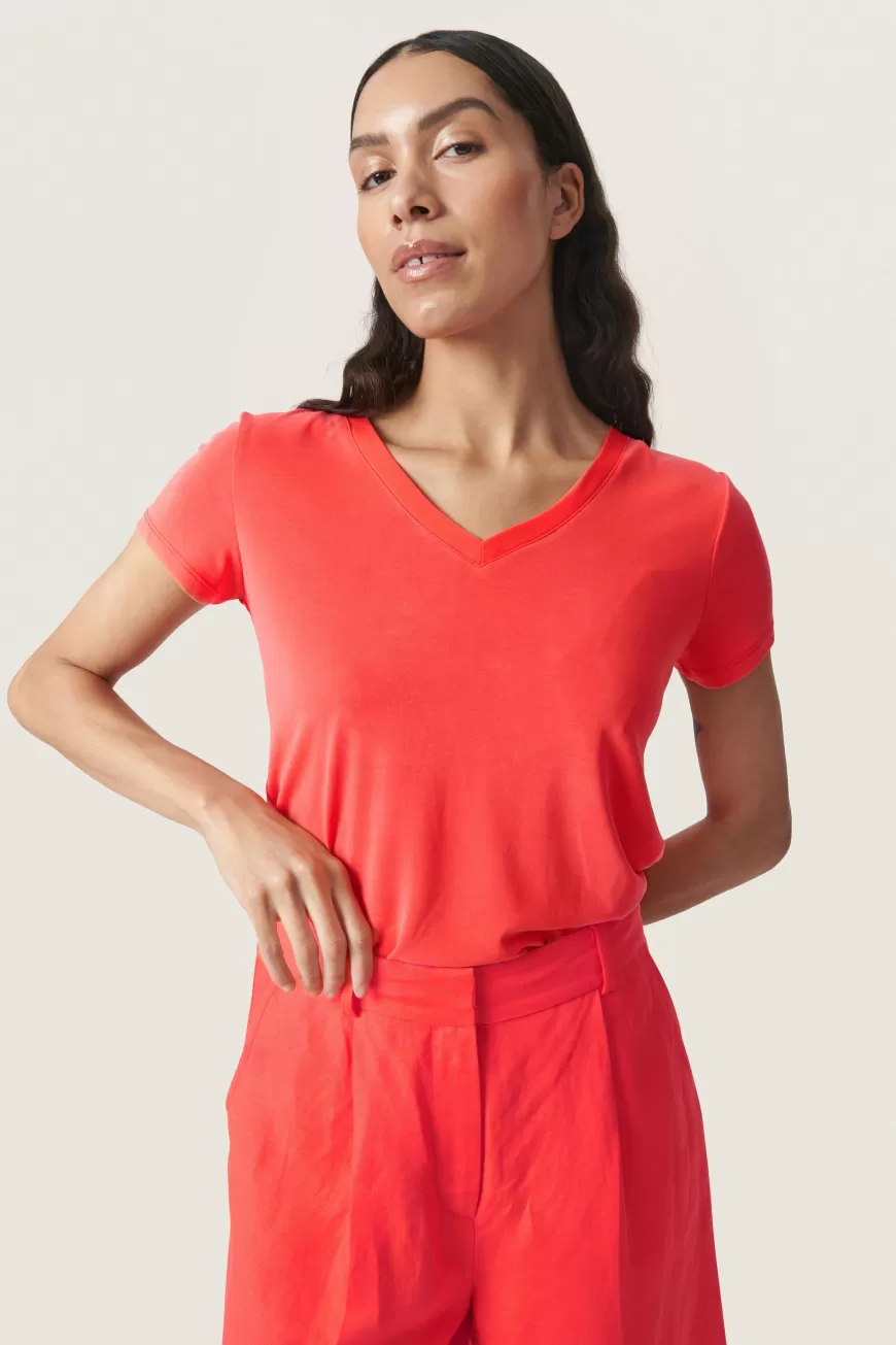 Soaked in Luxury SLColumbine T-shirt- T-shirts & Toppe | T-shirts & Toppe