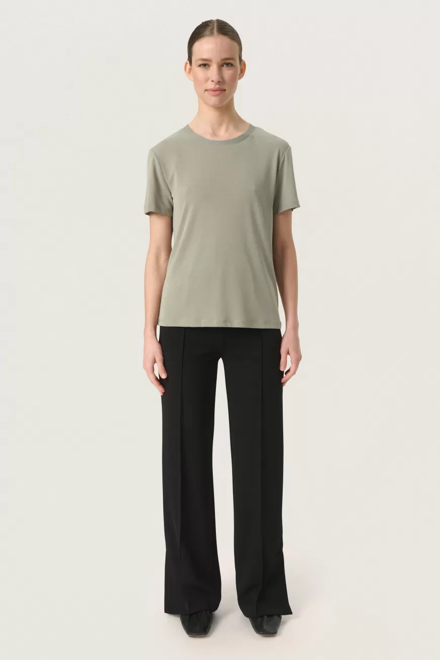 Soaked in Luxury SLColumbine T-shirt- T-shirts & Toppe | T-shirts & Toppe