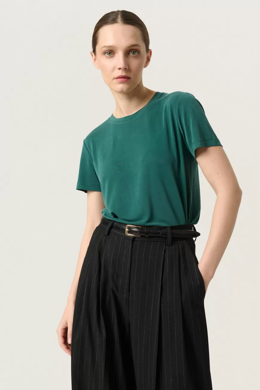 Soaked in Luxury SLColumbine T-shirt- T-shirts & Toppe | T-shirts & Toppe