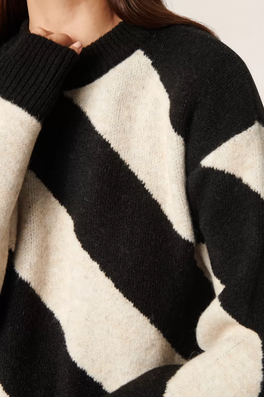 Soaked in Luxury SLDio Pullover- Wool Edit | Strik