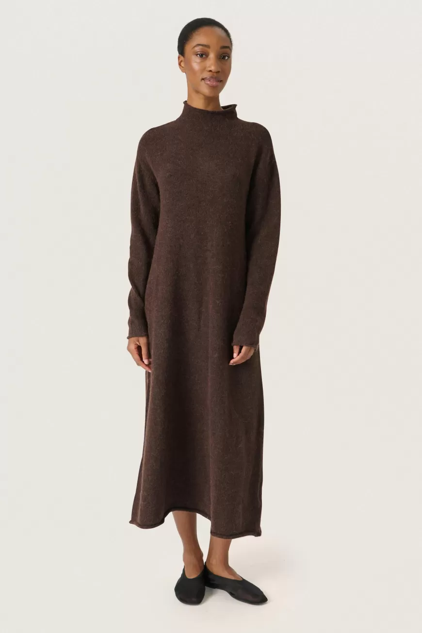 Soaked in Luxury SLMiya Kjole- Holiday Bliss | Wool Edit