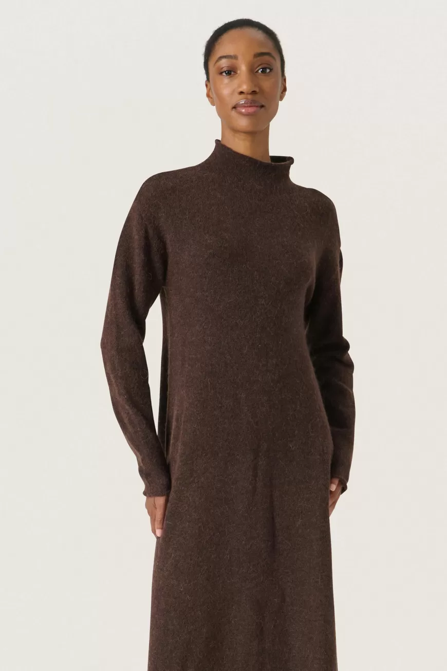 Soaked in Luxury SLMiya Kjole- Holiday Bliss | Wool Edit
