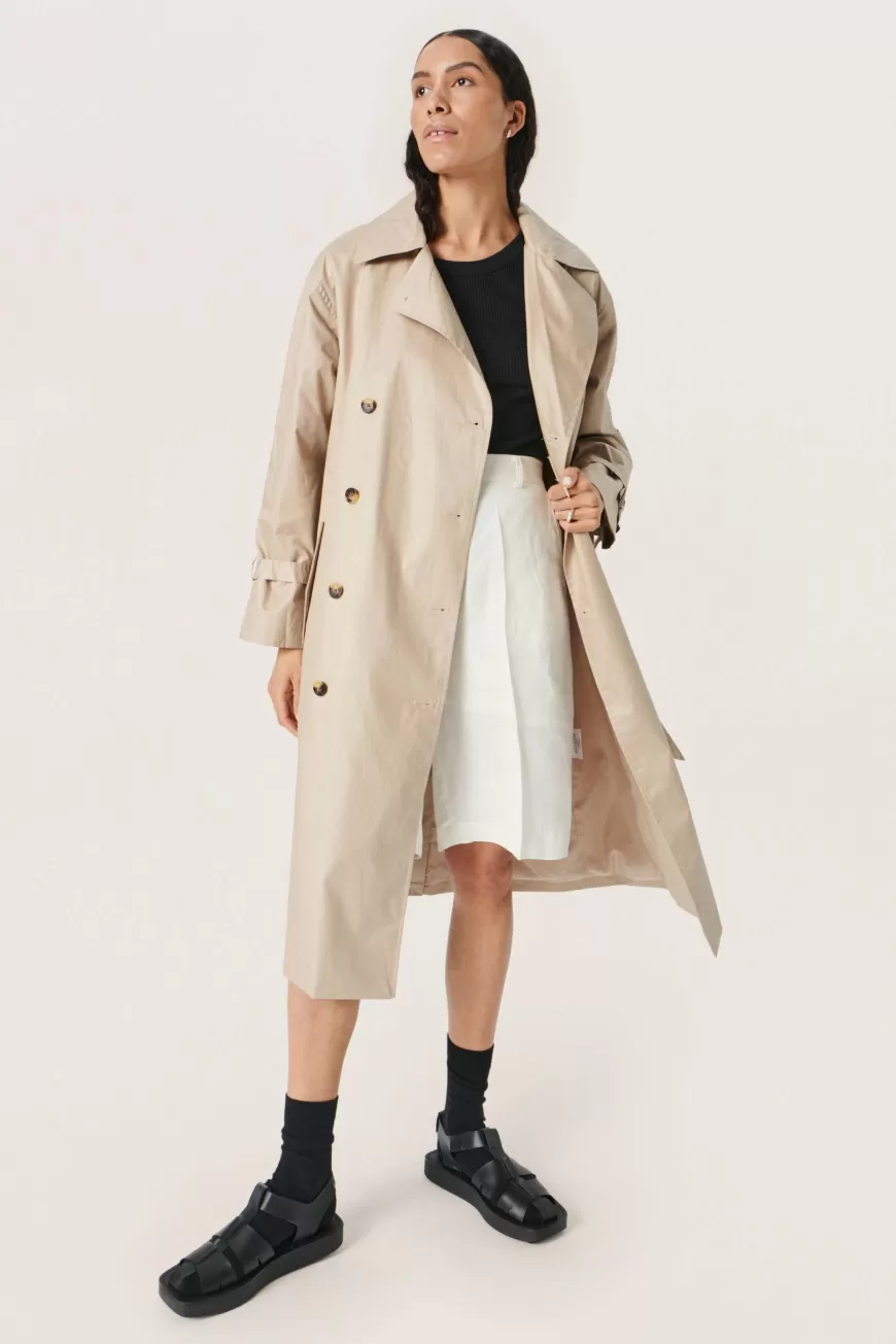 Soaked in Luxury SLOhio Frakke- Jakker & Frakker