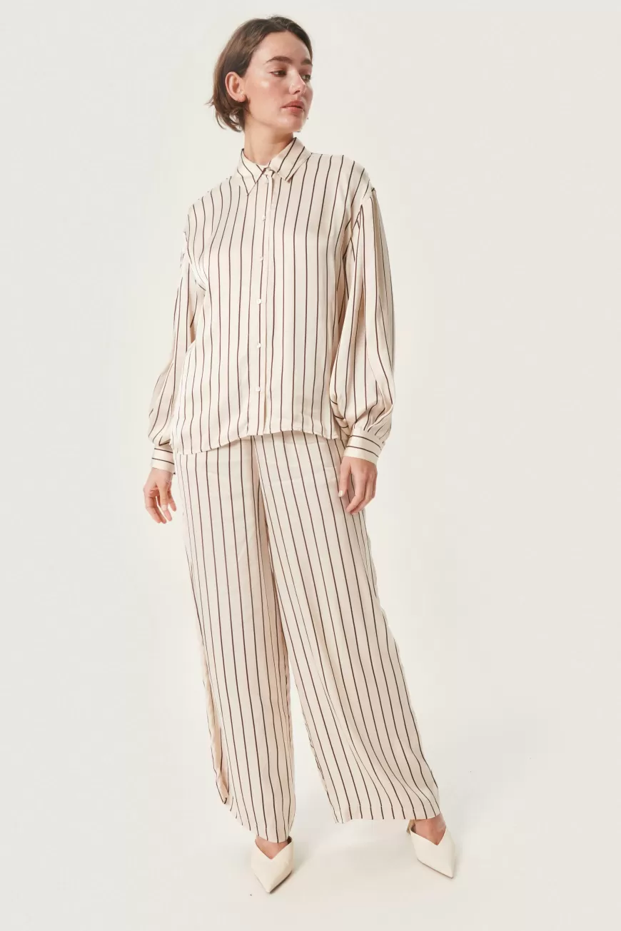 Soaked in Luxury SLSharan Top- Skjorter & Bluser