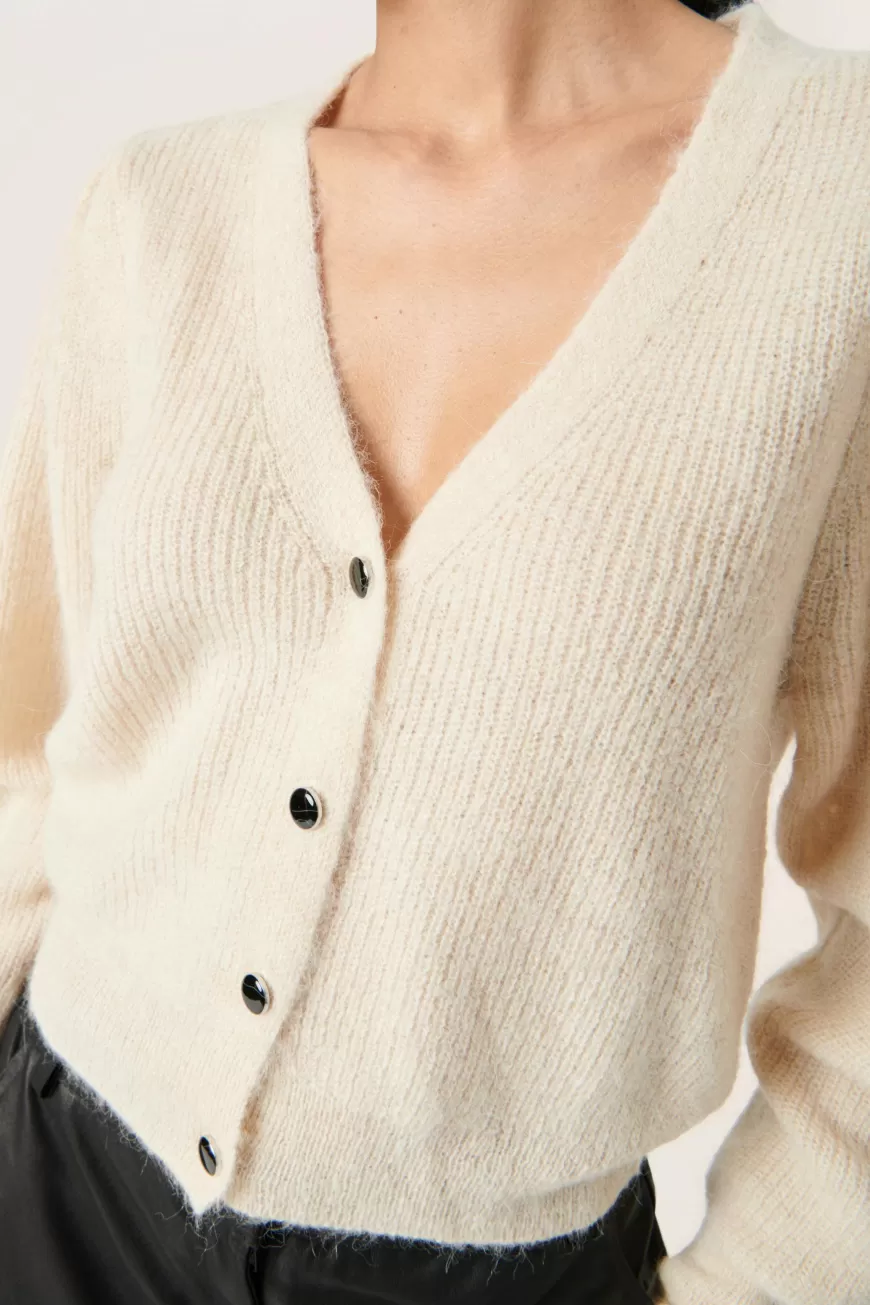 Soaked in Luxury SLTuesday Cardigan- Wool Edit | Strik