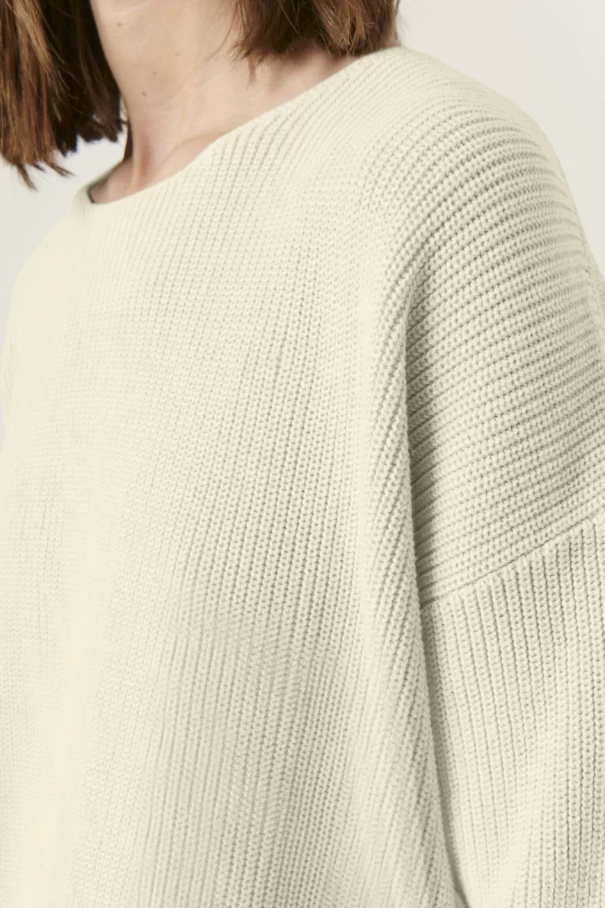 Soaked in Luxury SLTuesday Pullover- Strik