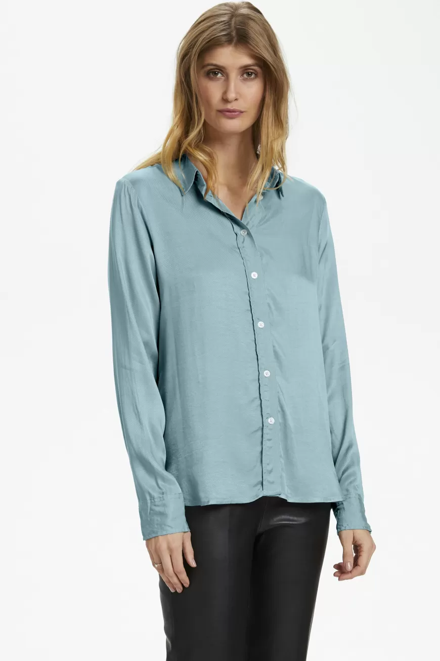 Soaked in Luxury Top- Skjorter & Bluser
